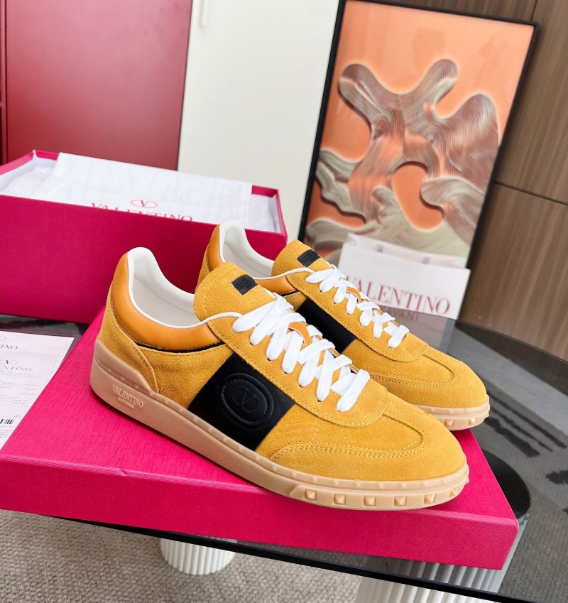 Valentino Sneakers